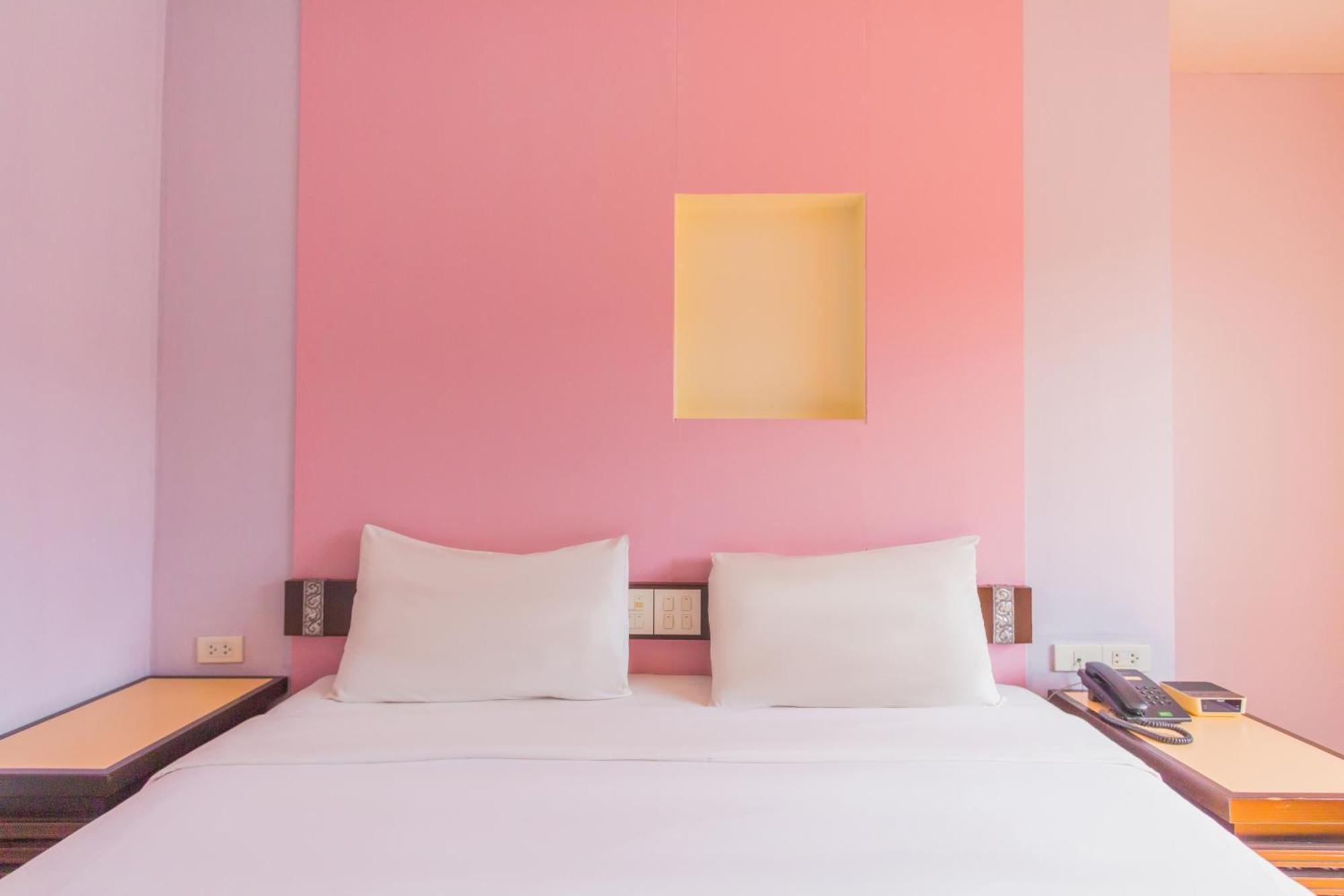 Mayflower Grande Hotel Chiang Mai Eksteriør billede