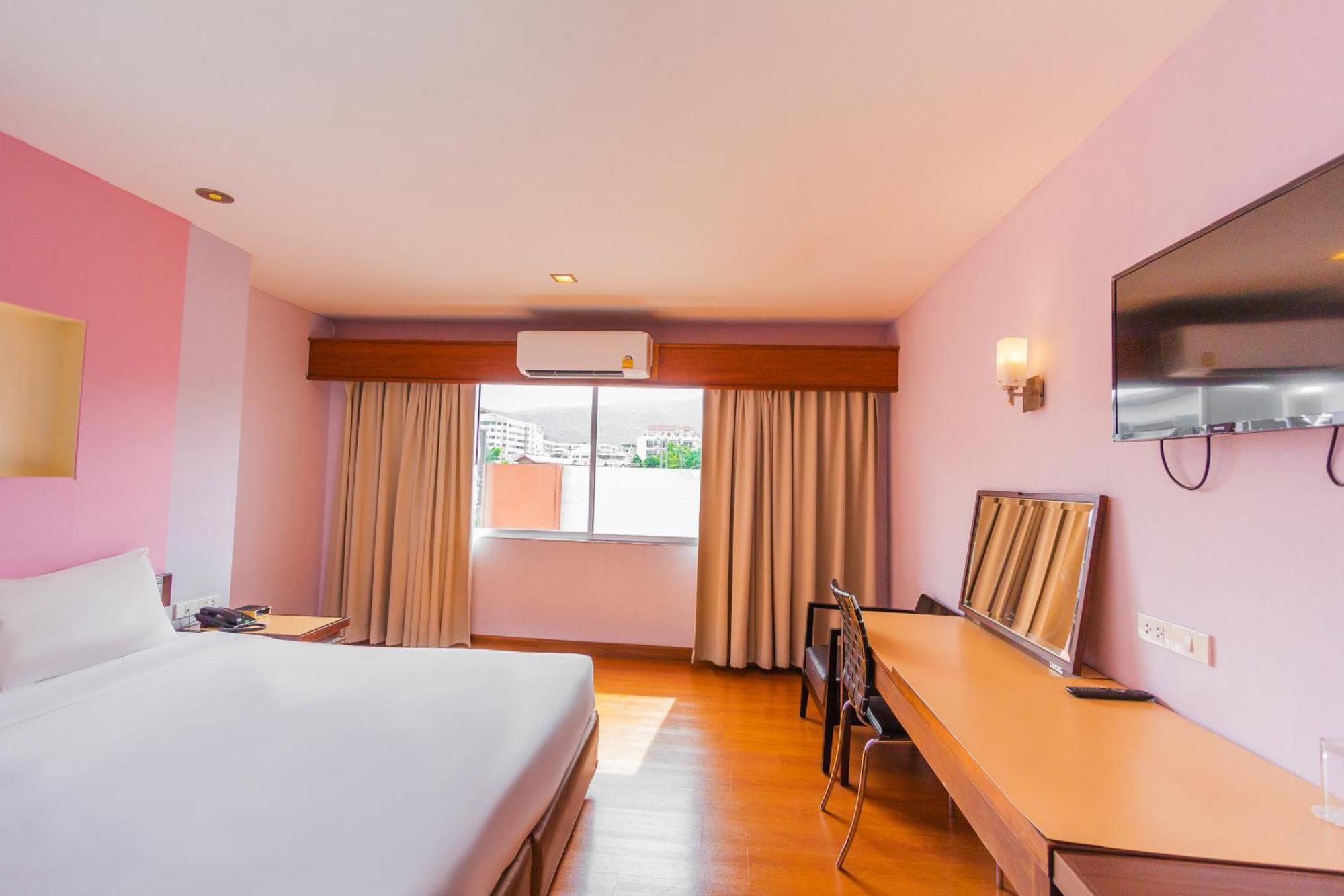 Mayflower Grande Hotel Chiang Mai Eksteriør billede
