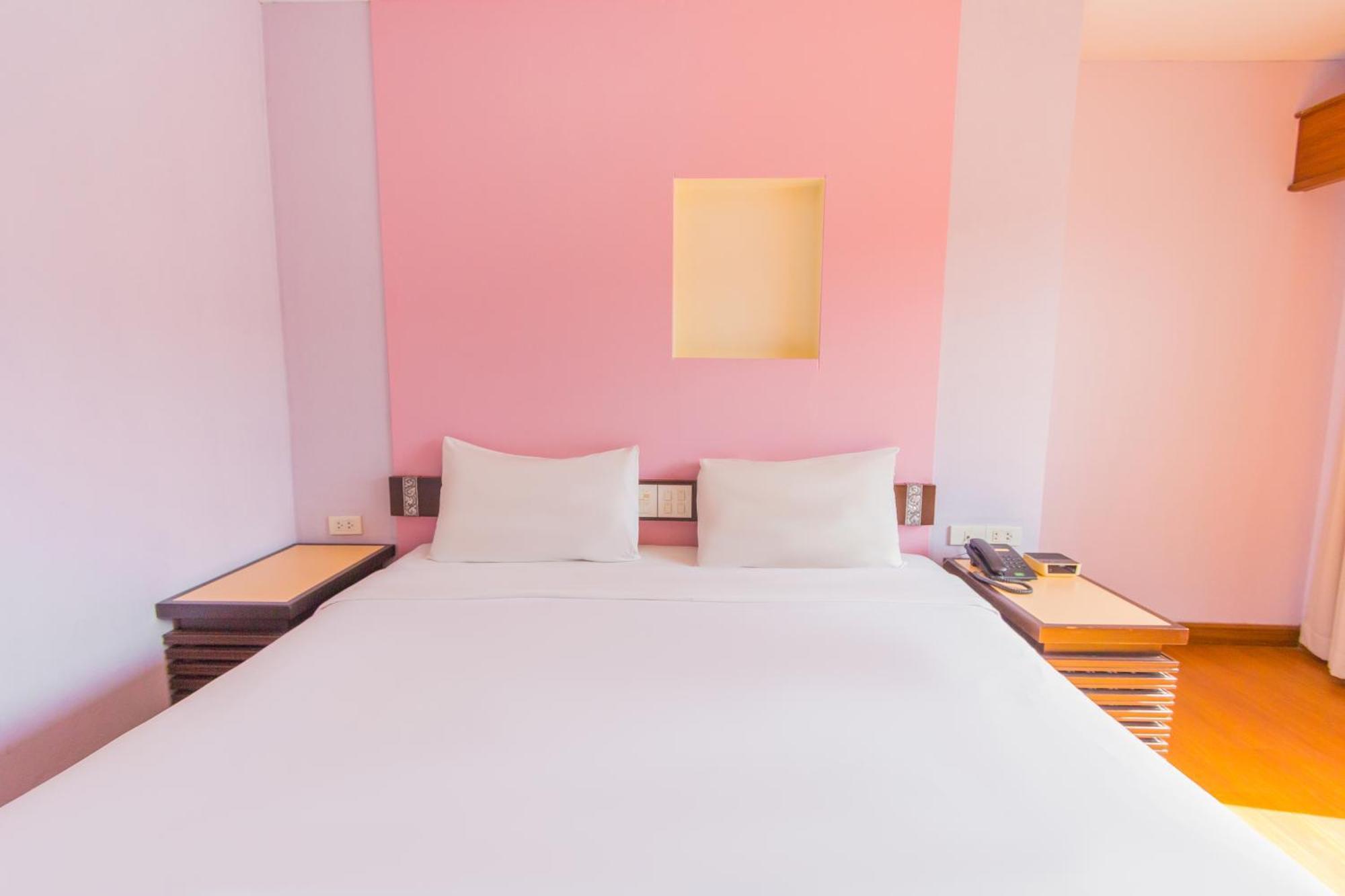 Mayflower Grande Hotel Chiang Mai Eksteriør billede