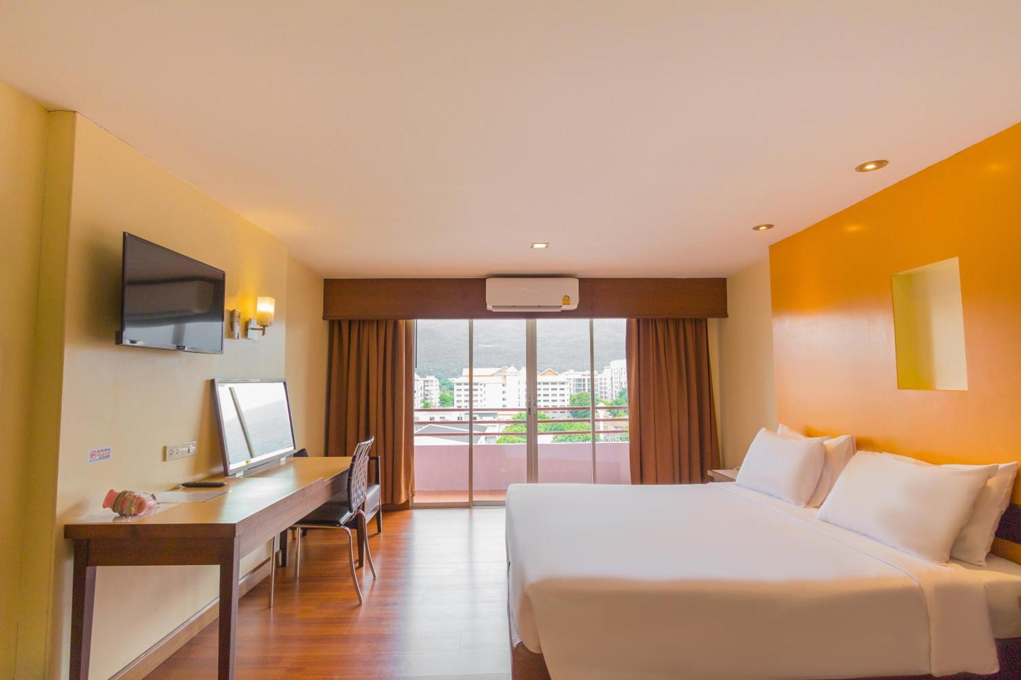 Mayflower Grande Hotel Chiang Mai Eksteriør billede