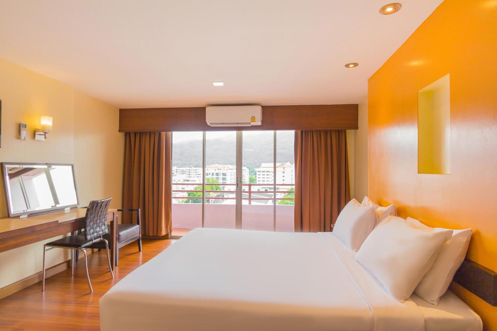 Mayflower Grande Hotel Chiang Mai Eksteriør billede