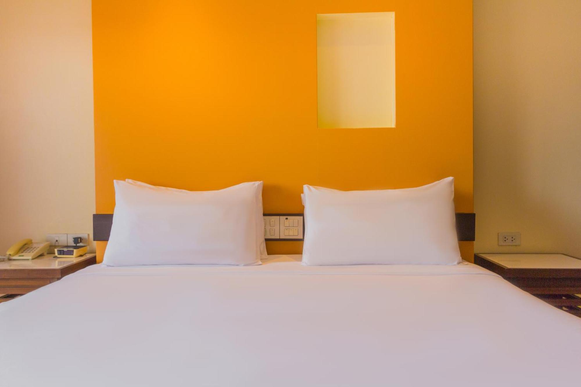 Mayflower Grande Hotel Chiang Mai Eksteriør billede