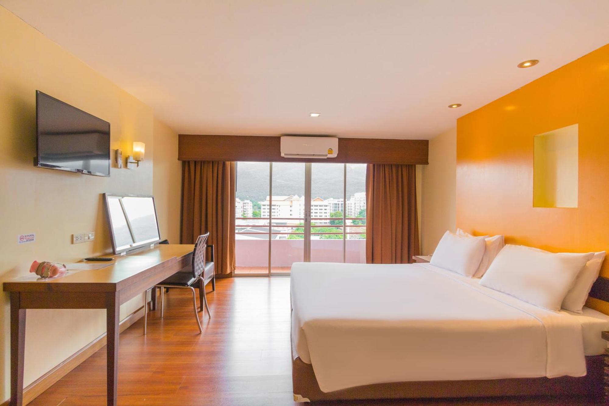 Mayflower Grande Hotel Chiang Mai Eksteriør billede