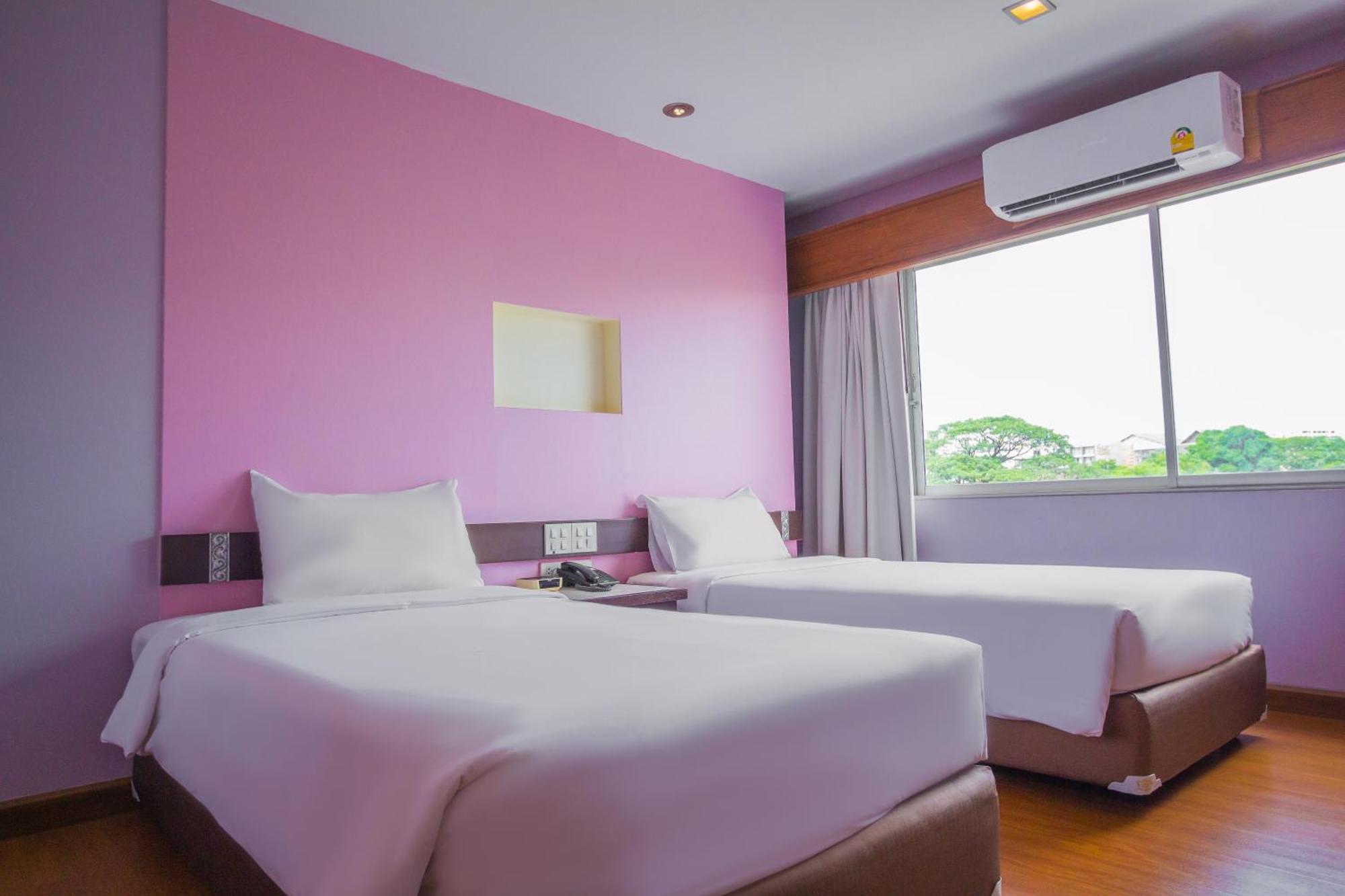 Mayflower Grande Hotel Chiang Mai Eksteriør billede